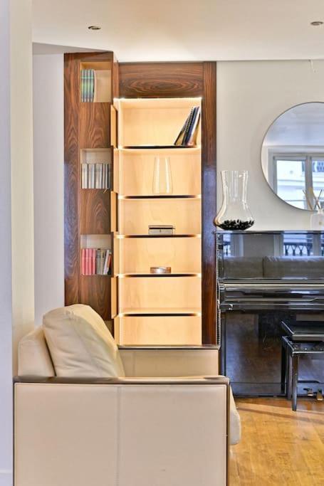 Grand Prestigieux Et A Appartamento *