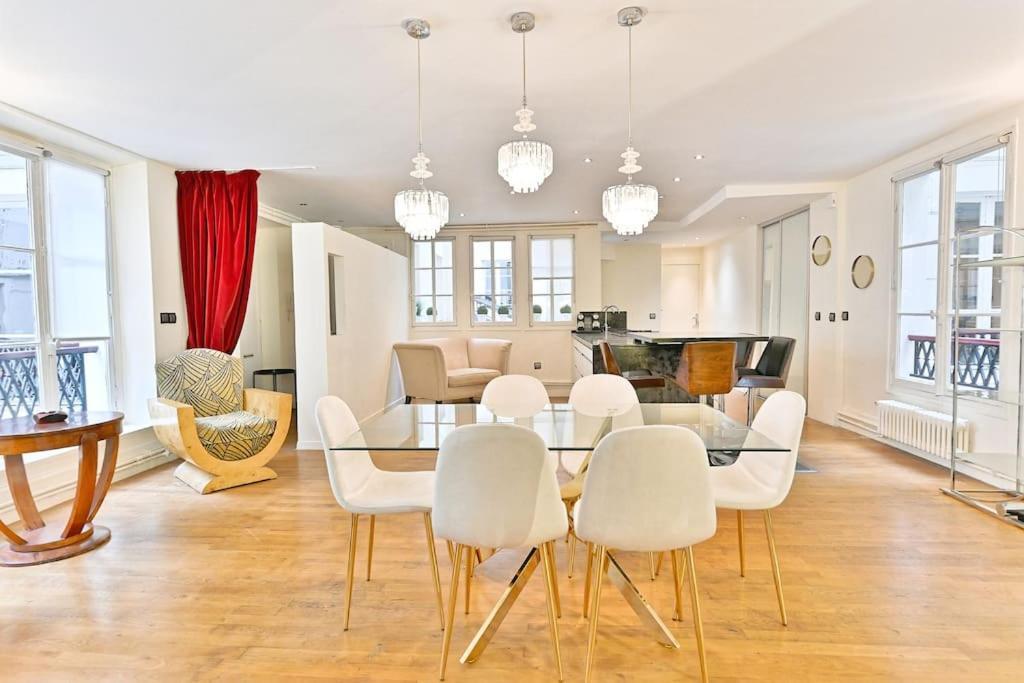 Grand Prestigieux Et A * Parigi