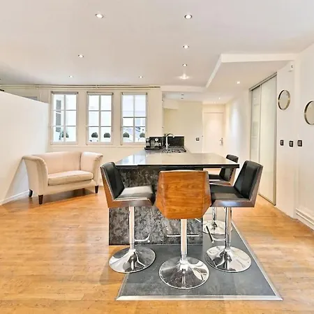 Appartamento Grand Prestigieux Et A