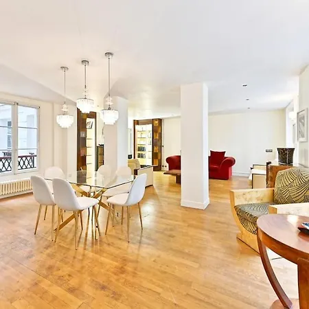 Grand Prestigieux Et A Appartamento Parigi
