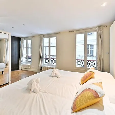 Grand Prestigieux Et A * Parigi